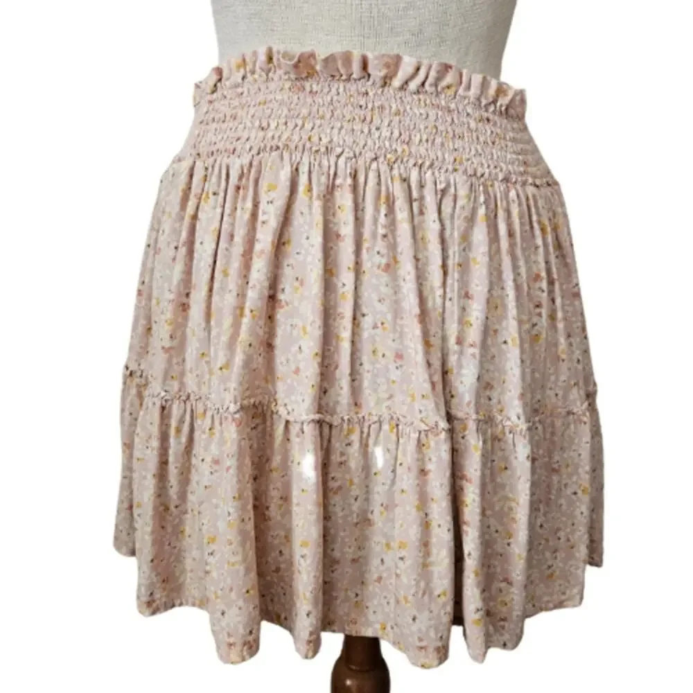 Light Pink Floral Tiered Mini Skirt Size Large